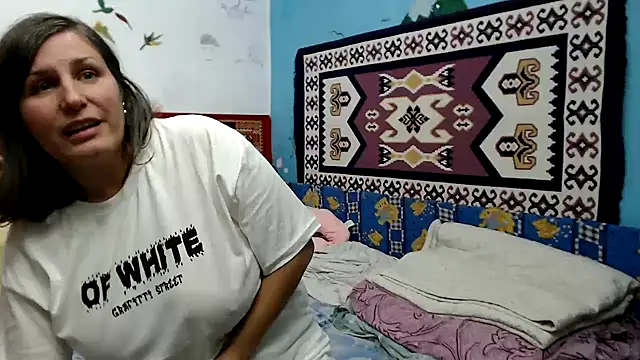 AdelineBlueEyes online show from October 2, 11:37 am