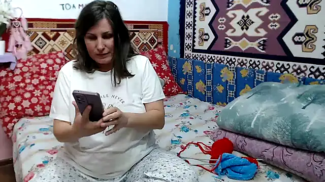 AdelineBlueEyes online show from October 31, 10:41 am