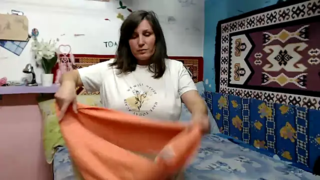 AdelineBlueEyes online show from November 20, 10:38 am