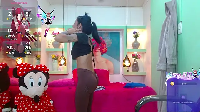 lorenapinto online show from March 15, 12:34 am