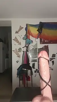 freyamoret online show from February 13, 5:09 am