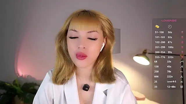 KateDolphin online show from January 13, 6:23 pm