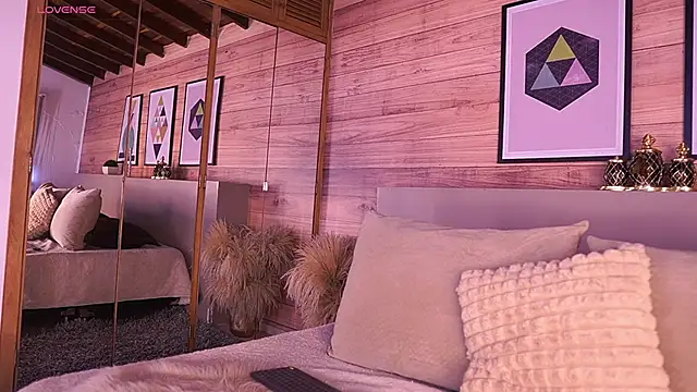 AmmyScott online show from March 2, 7:42 pm