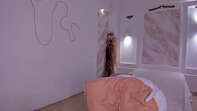 NastassjaCandy online show from October 28, 6:57 pm