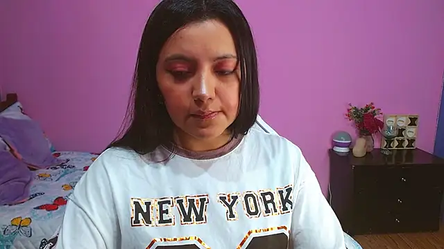 Isa-Jones online show from October 1, 9:31 pm