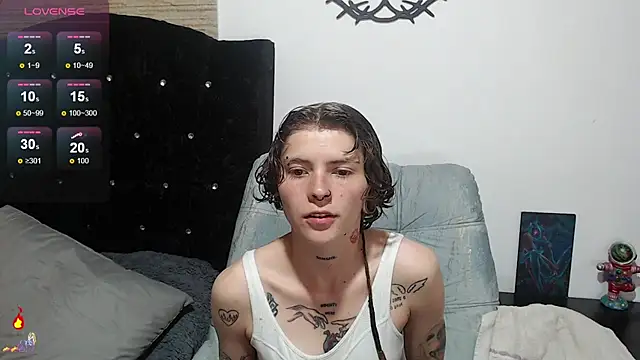 pretty cristal69 online show from September 8, 10:42 pm