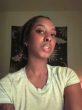 Your Paris online show from November 10, 11:33 pm