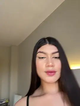 EmmaMartiinez online show from April 30, 8:57 pm