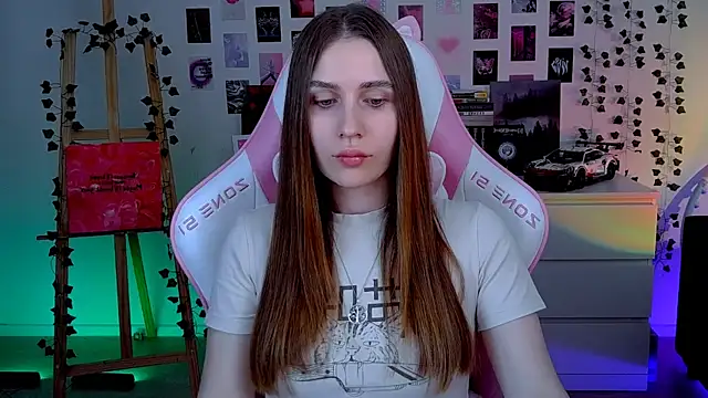 AliceCharmy online show from October 7, 6:51 am