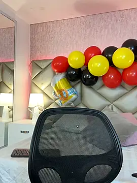 Brenda Garcia online show from September 24, 8:08 pm