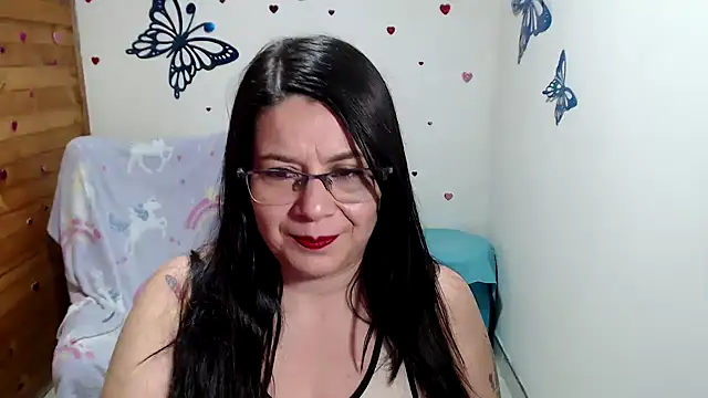 Snapshot of lilisa777 chatting on October 17, 12:36 am lilisa777 online show from October 17, 12:36 am