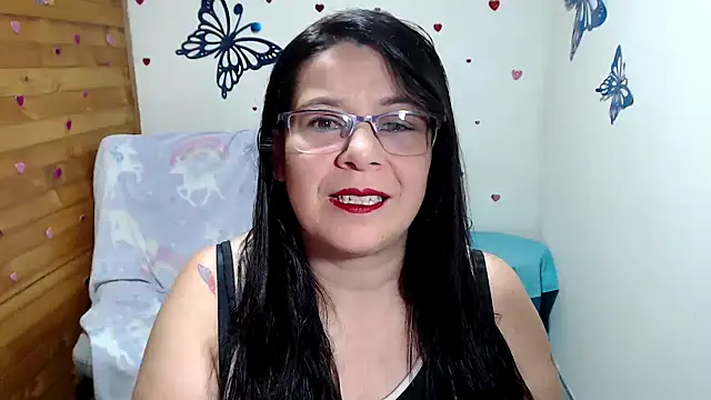 Snapshot of lilisa777 chatting on October 6, 12:27 am lilisa777 online show from October 6, 12:27 am