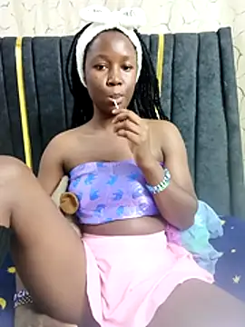 carenic online show from February 27, 7:14 pm