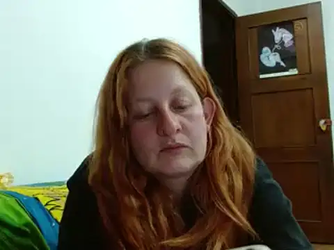 ViioletaMora online show from November 12, 1:47 am