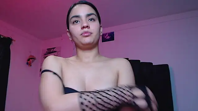 Ariel Zeo1 online show from July 19, 8:22 pm