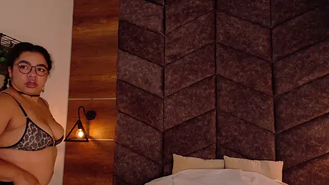 memphiswilliam online show from January 18, 11:28 am