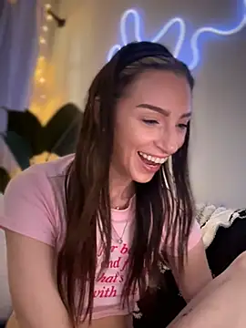 BrattyBae xo online show from March 29, 6:07 pm