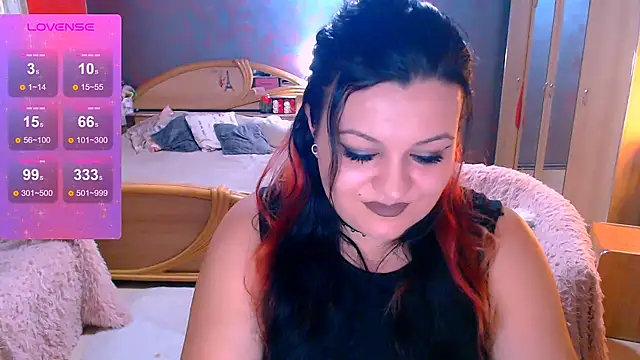 Ariellefoxy online show from February 4, 8:12 pm