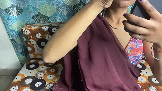 shuhana  online show from April 17, 4:58 am