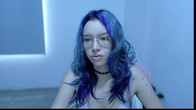 WandaDoll online show from April 18, 12:40 pm