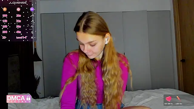 Molly sweetie online show from December 21, 8:18 am