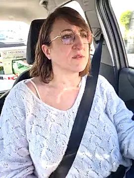 minierose online show from March 4, 9:49 am