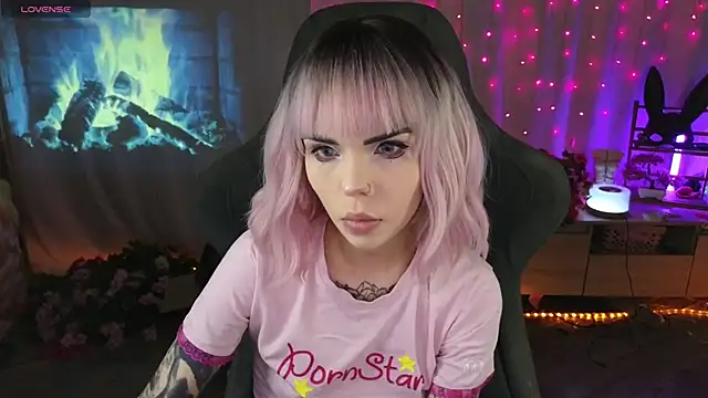 Kerry Kirk online show from March 23, 10:49 pm