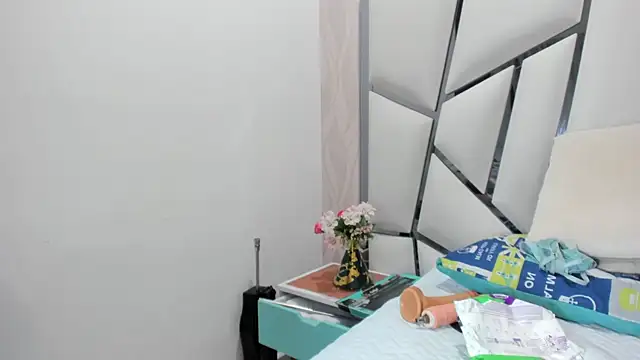 Snapshot of _aurora18_ chatting on September 29, 3:44 am aurora18 online show from September 29, 3:44 am