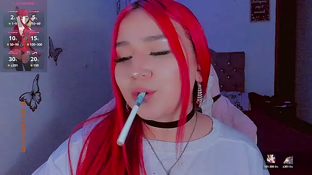 madisonx17 online show from April 18, 9:48 pm