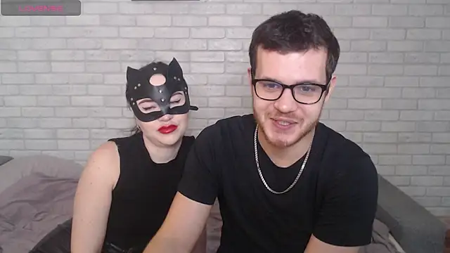 Fuckyoursecretary69 online show from February 17, 11:42 am