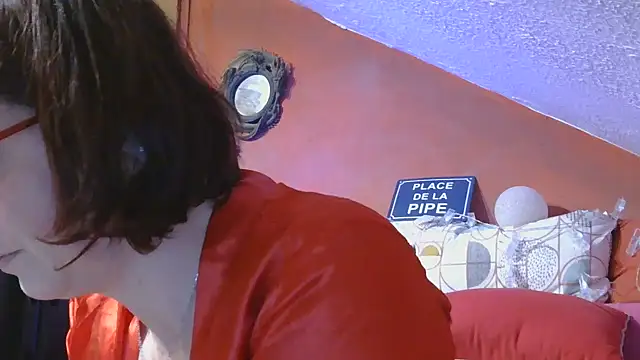 lanax online show from March 23, 1:28 pm