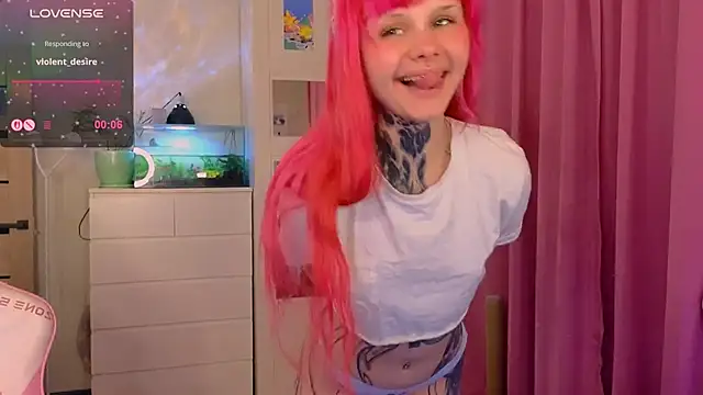 Britney Lynch online show from November 25, 11:16 pm