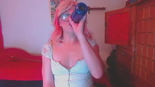 LorenJade online show from November 27, 9:23 am