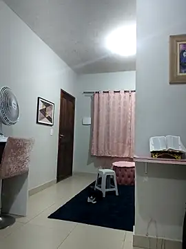 Irresistible24 online show from November 28, 2:58 am