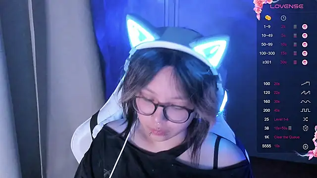 maydaykimmy online show from October 4, 11:09 pm