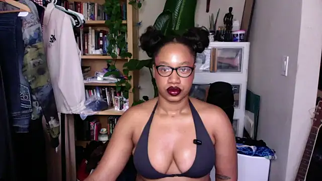 goddessdaisysky online show from September 14, 5:22 pm