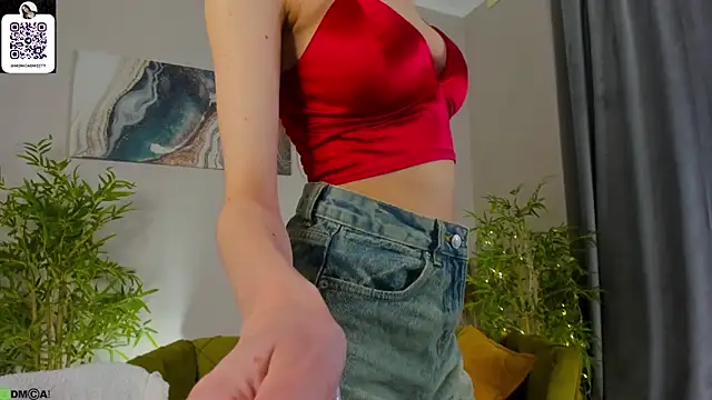 Sweett Monica online show from December 4, 1:41 am