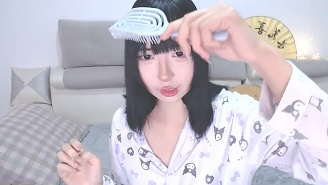 your angela online show from September 29, 7:46 am