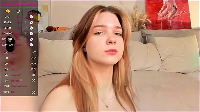 Frau Lina online show from November 12, 2:15 pm