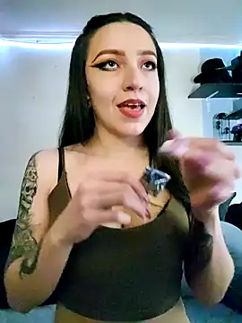 Paudelatorre online show from March 31, 2:22 am