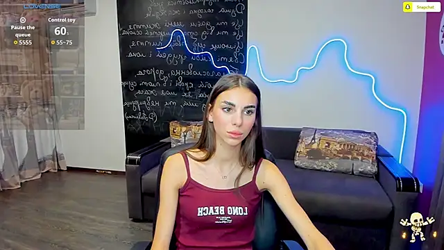 EmmyGreans online show from November 19, 1:11 pm