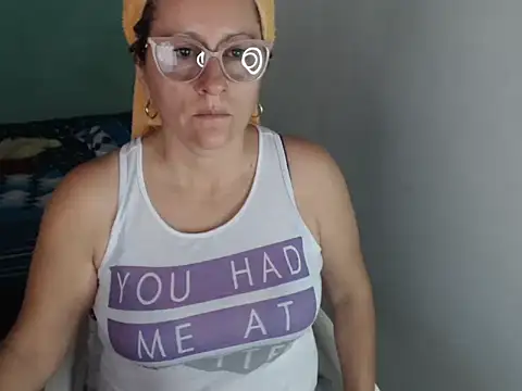 Snapshot of deisy_summers47x chatting on September 23, 12:36 pm deisy summers47x online show from September 23, 12:36 pm
