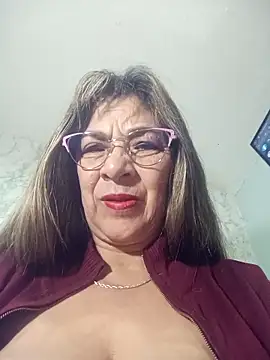 Snapshot of biancchi chatting on October 1, 9:14 am biancchi online show from October 1, 9:14 am