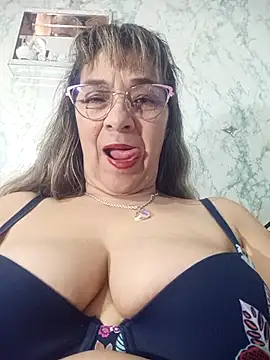 Snapshot of biancchi chatting on September 21, 12:09 am biancchi online show from September 21, 12:09 am