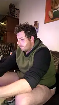 Knuffelstaaf123 online show from November 13, 9:14 pm