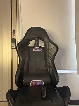 emilyrojas online show from October 30, 1:01 pm