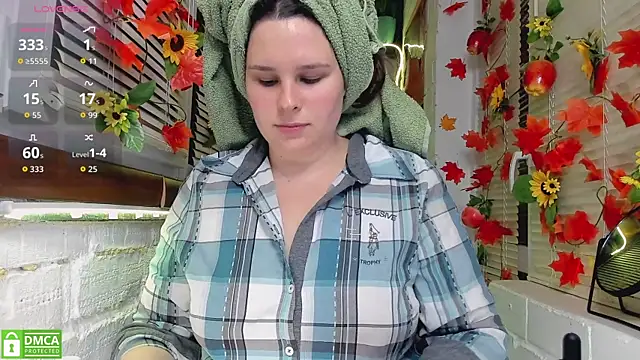 Candys booty online show from October 18, 1:30 am