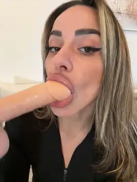 Alisa-Marie online show from November 28, 12:41 pm