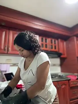 Riana Kean online show from February 27, 10:59 am