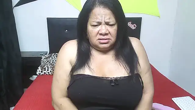 Shanttal0272 online show from March 6, 5:02 am